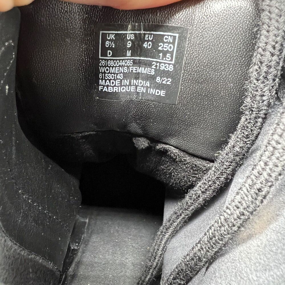 Clarks Orianna Cap Lug Sole Bootie In Black 61530… - image 7